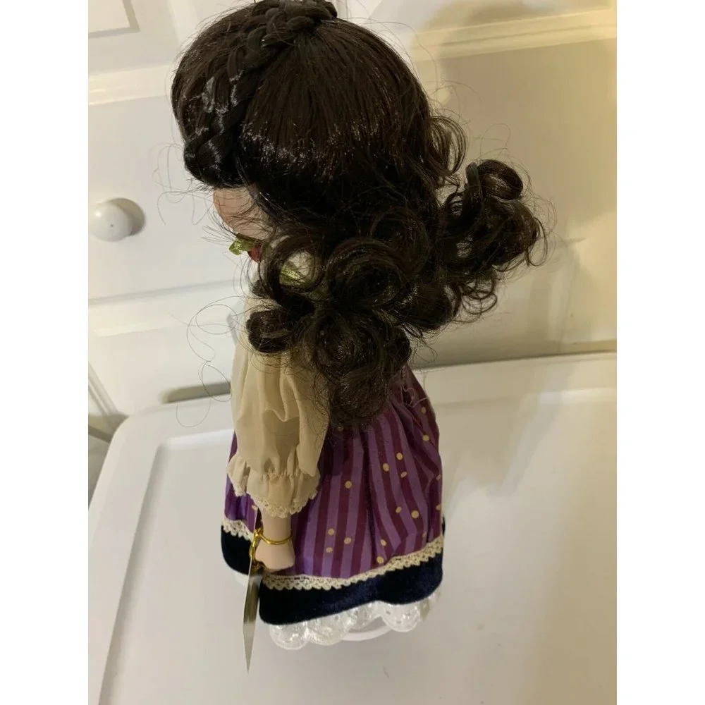 NJSF 25 doll
